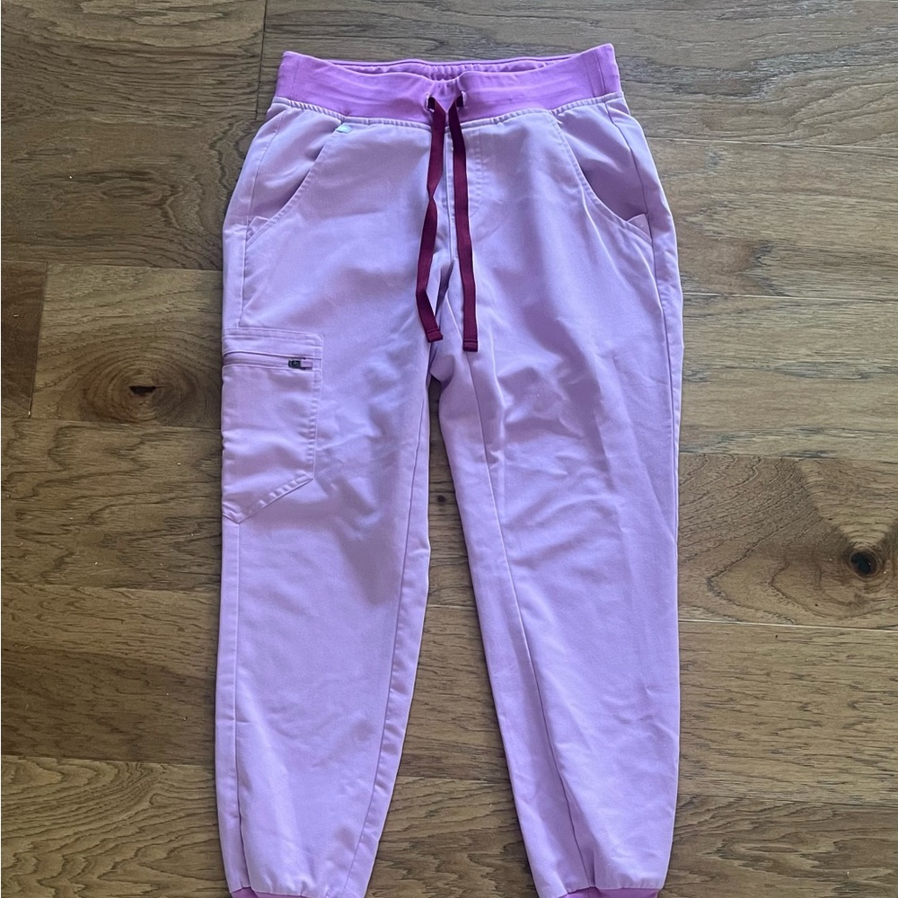 Figs XS P Scrubs Pink Relaxed Fit Joggers with Elastic Waistband